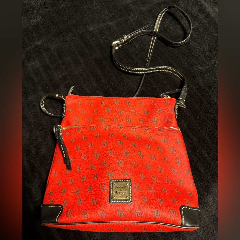 Dooney and Bourke Crossbody Purse